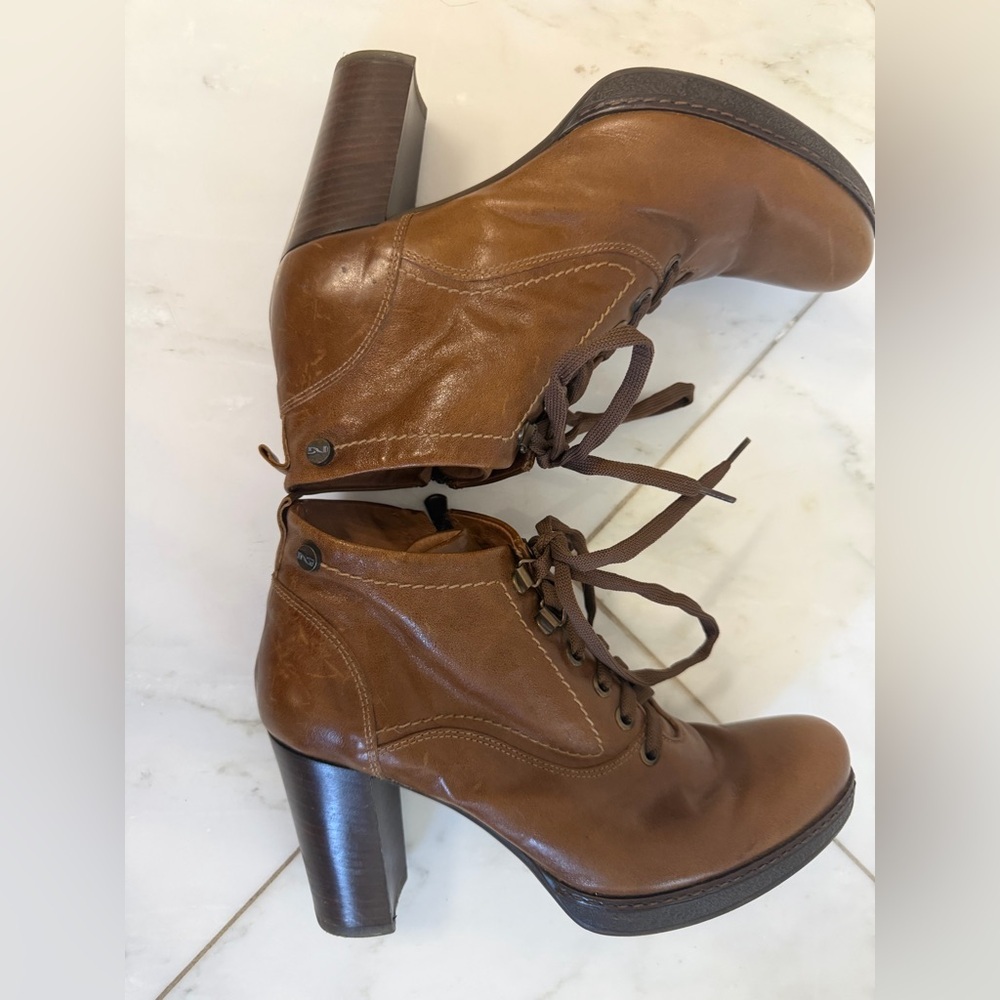 Nero Giardini Italian Leather Brown Chunky Heel Ankle Boot euro 38 US 7.5-8 EUC - Picture 6 of 12